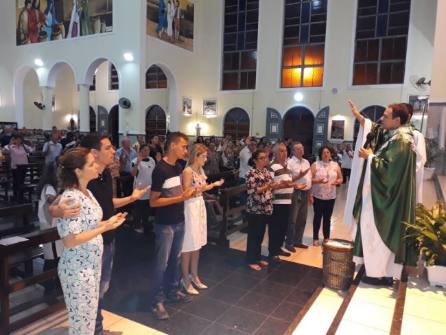 ECC São Benedito realiza Missa em homenagem aos casais aniversariantes do mês de Julho