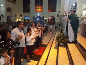 ECC São Benedito realiza Missa e Feirinha de Confraternização do mês de Outubro