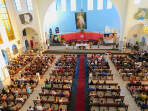 O Santuário Arquidiocesano de Adoração – Paróquia São Benedito e N. S. do Patrocínio, realizará a 16ª Festa da Divina Misericórdia